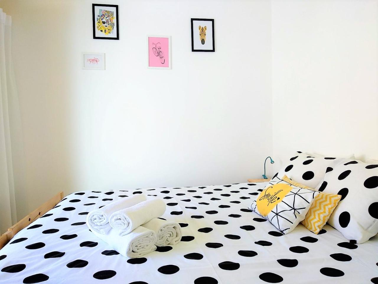 D Wan Guest House Peniche Bagian luar foto